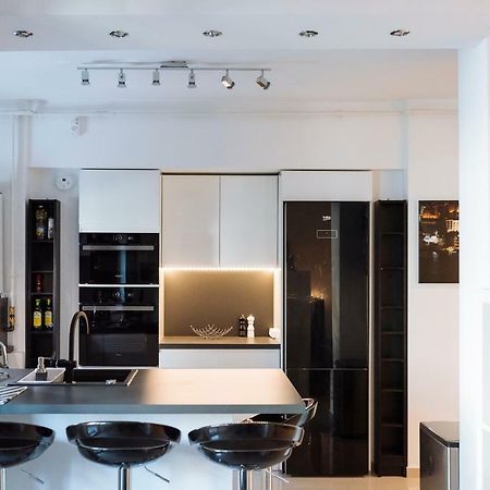 Apartamento Luxury Flat 8 Near Metro Bucarest Exterior foto
